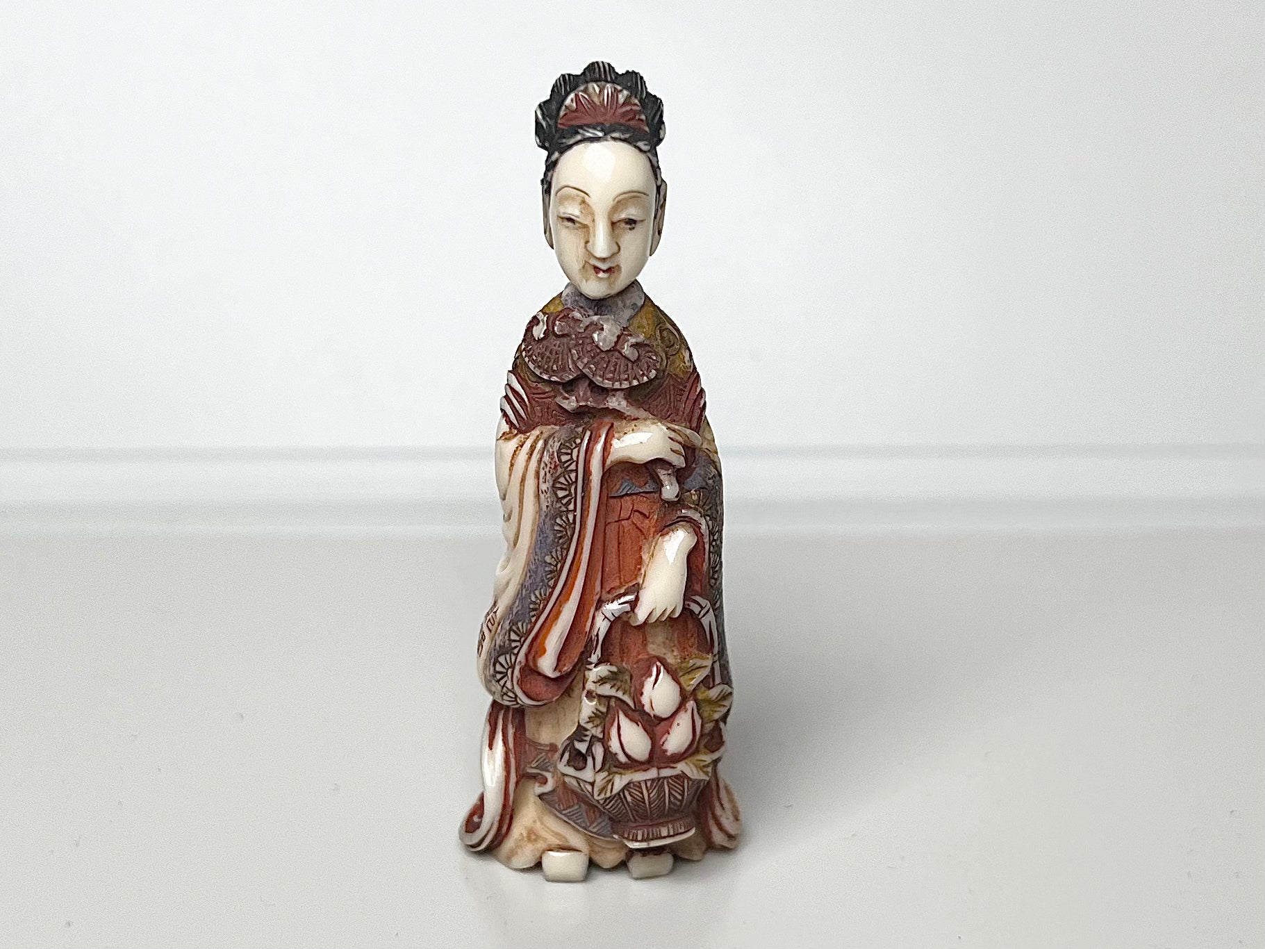 時代根付 極上細密彫り白材 寿老人 マンモス牙製 中国美術 不老長寿 縁起物 時代根付 極上細密彫り白材 寿老人 マンモス牙製 中国美術 不老長寿 縁起物